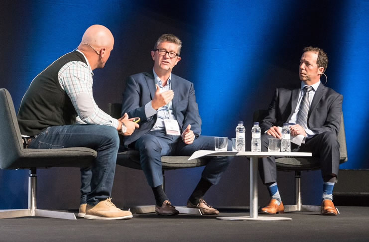 IT and OT debate at IoT Solutions World Congress 2017 with HPE and SAS - picture Twitter HPE