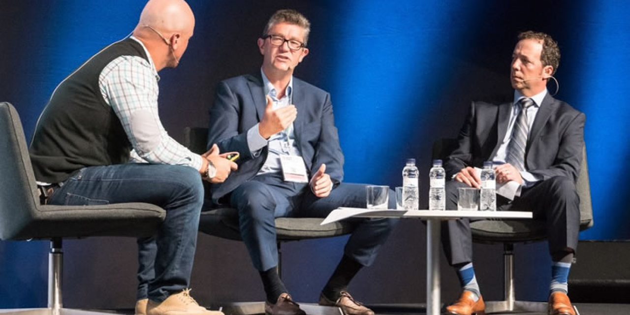 IT and OT debate at IoT Solutions World Congress 2017 with HPE and SAS - picture Twitter HPE