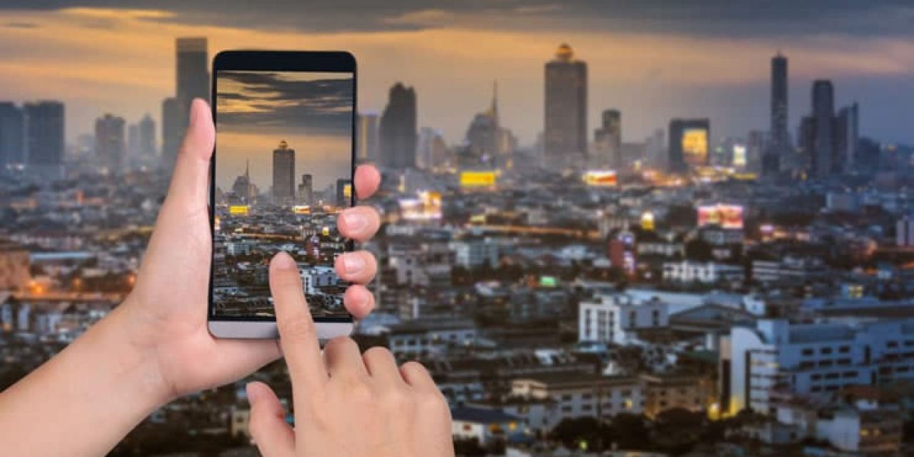 Smartphone and smart city concept